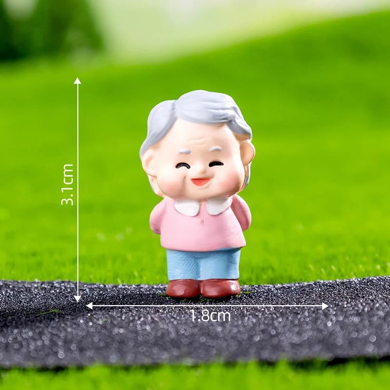 1Pcs Mini Proposal Grandpa Grandma Figurines Landscape Decoration Car Dashboard Home Ornaments Gift